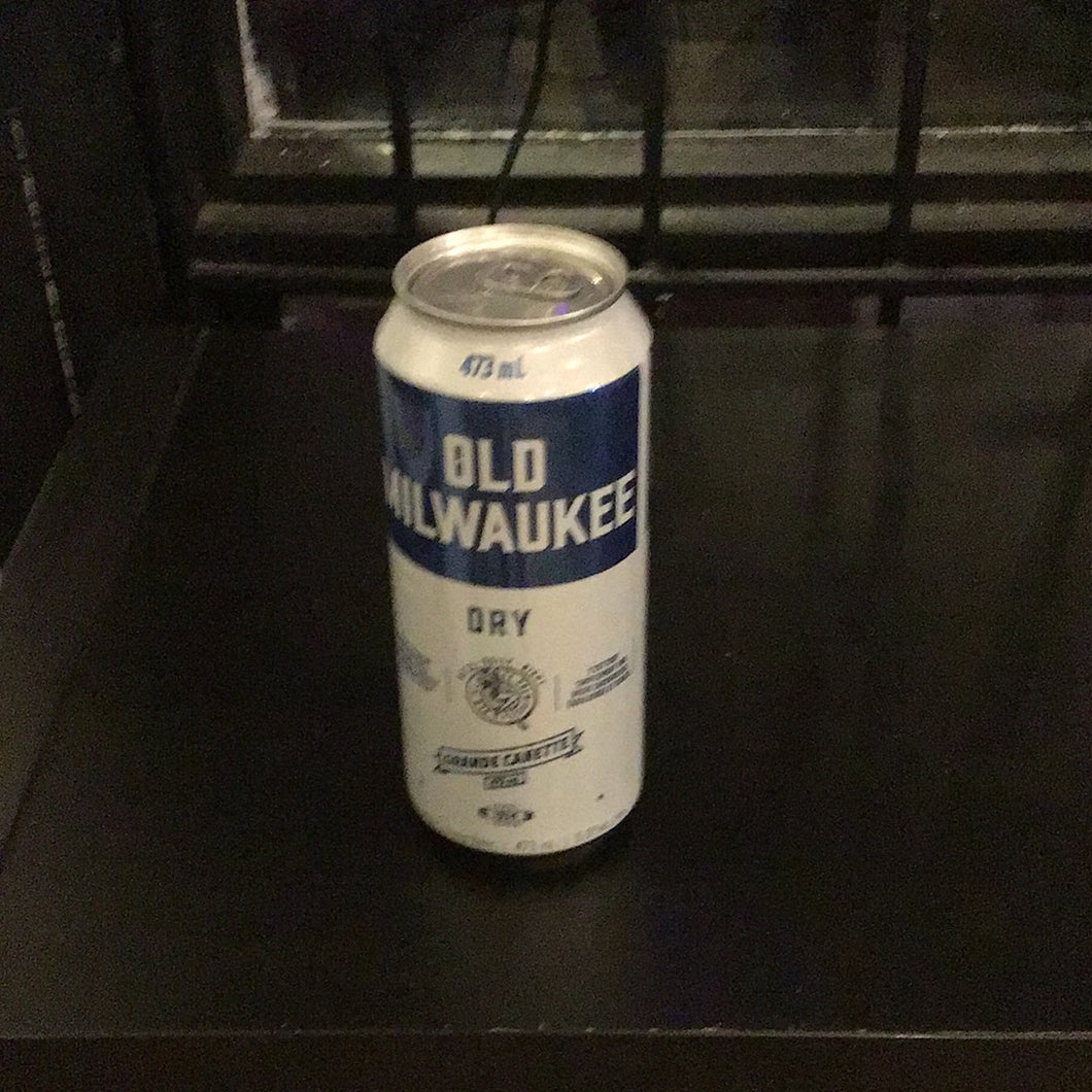 OLD MILWAUKEE- BEER- CAN 473 ML