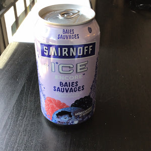 SMIRNOFF ICE FUSION - BAIES SAUVAGES - BREUVAGE ALCOOLISE - CAN  355Ml